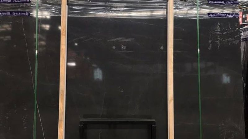 岩板台面安装，缝隙处理细节揭秘